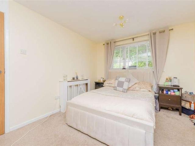 House for sale in Chatham