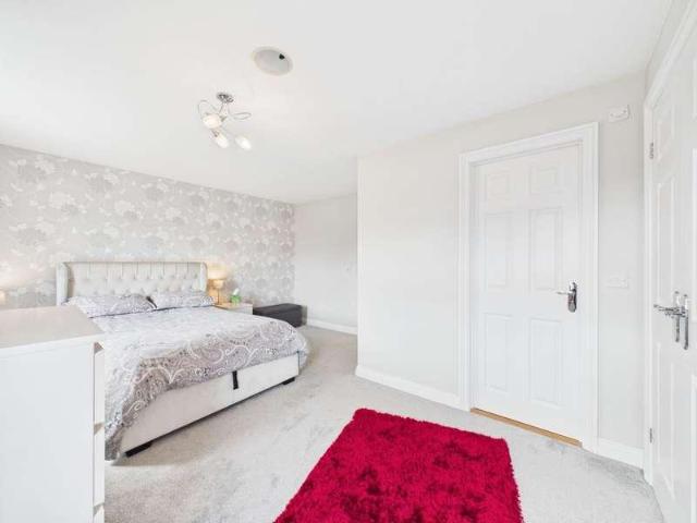 House for sale in Camblesforth