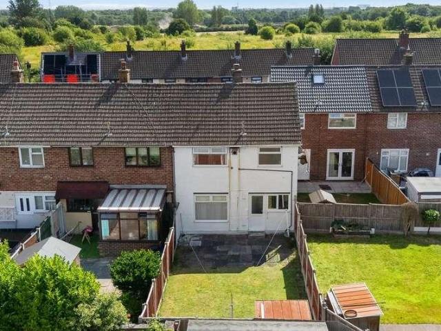 House for sale in Calderstones