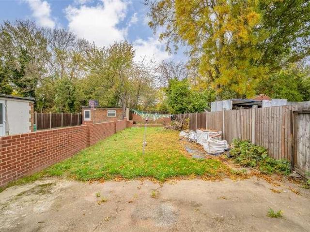 House for sale in London Borough of Hounslow, Heston