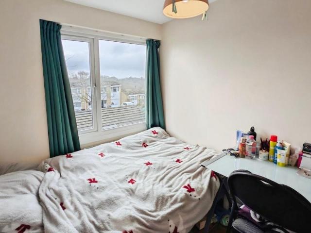 House for sale in Feckenham, City Of Bristol