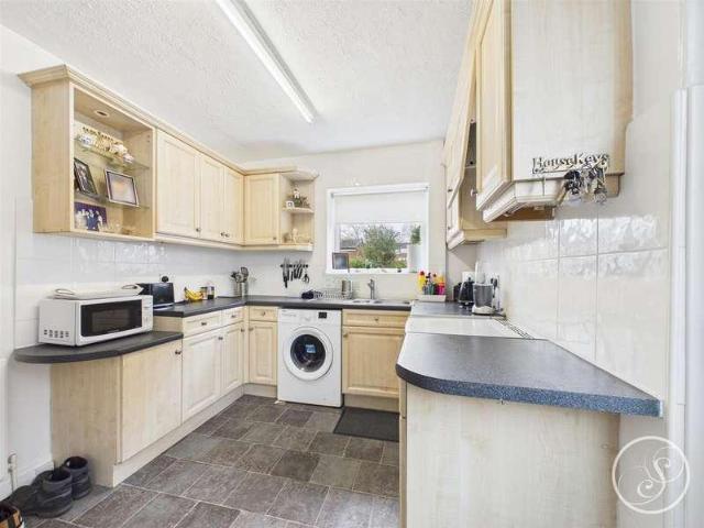 House for sale in Primley Park, Alwoodley