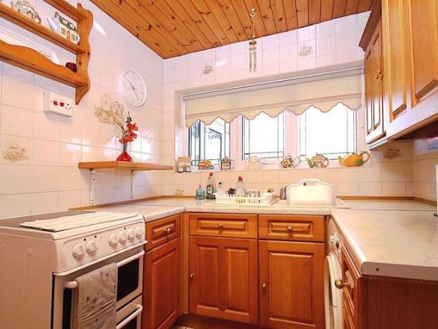 House for sale in Widnes, Ditton