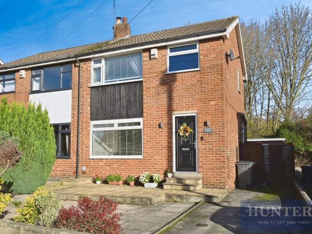 House for sale in Henshaw, Yeadon