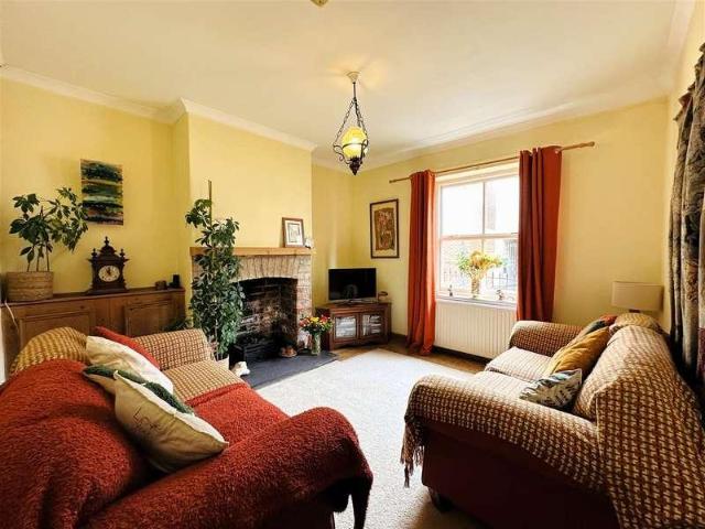House for sale in Cawood, North Yorkshire