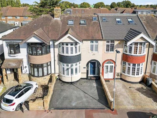 House for sale in London Borough of Barking and Dagenham, Greater London