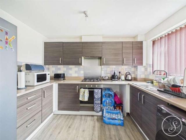 House for sale in Osmondthorpe, West Yorkshire
