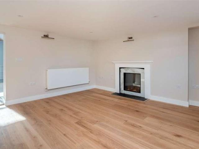 House for sale in Evershot, Oxfordshire