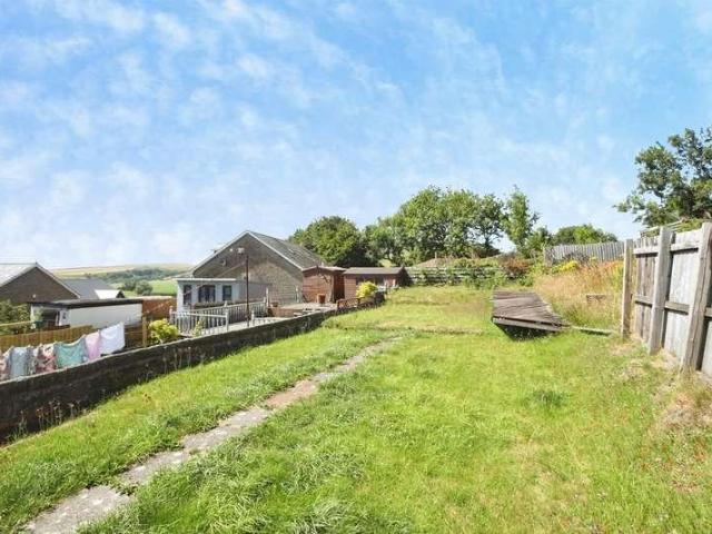 House for sale in Gilfach Goch, Hendreforgan