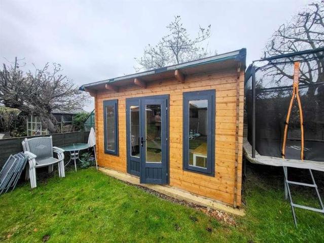 House for sale in Poets Estate, Newport Pagnell