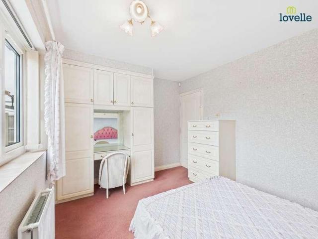 House for sale in Lincoln