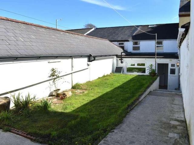 House for sale in Roseworthy, Cornwall