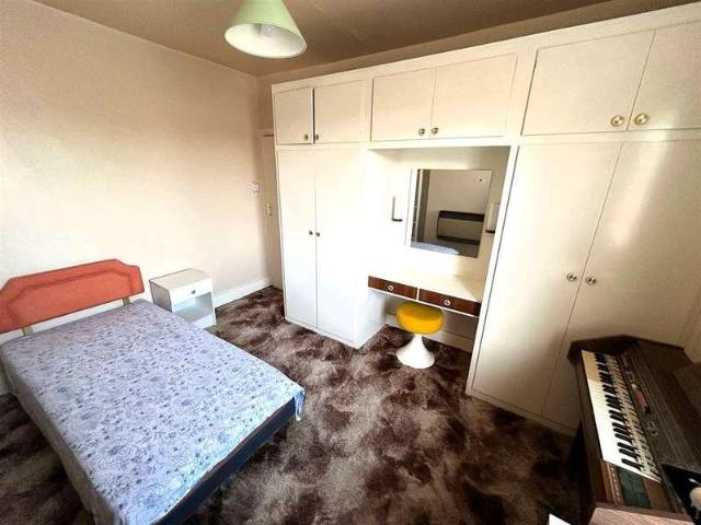 House for sale in Feltham, Bedfont