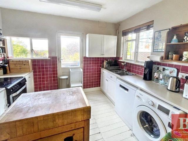 House for sale in Hollingbury, Brighton & Hove