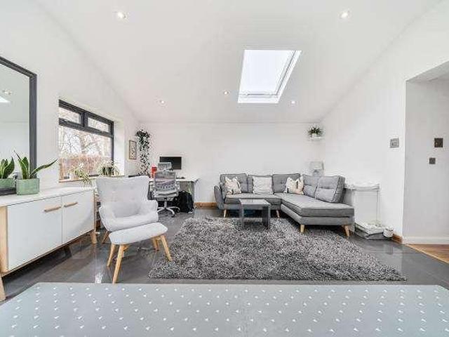 House for sale in Evershot, Oxfordshire