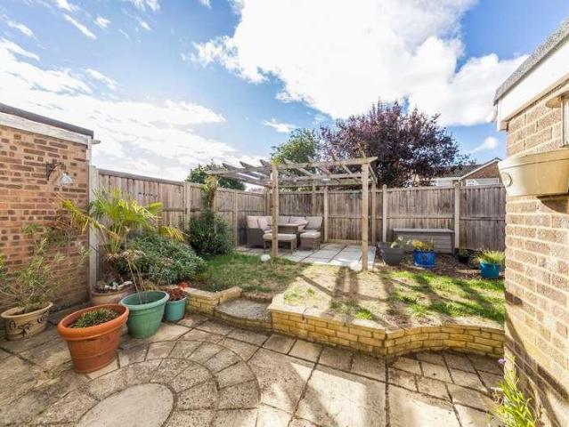 House for sale in Peachcroft, Vale of White Horse
