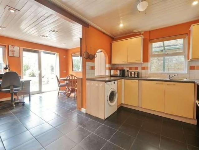 House for sale in New Town, Eton