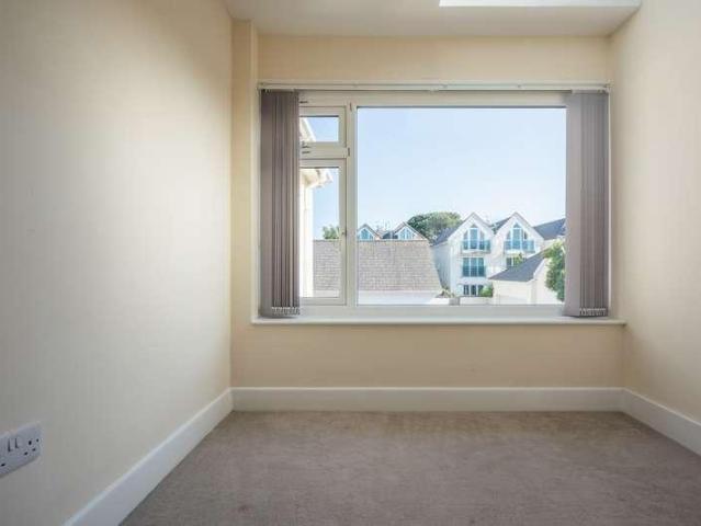 House for sale in Sandbanks, Poole