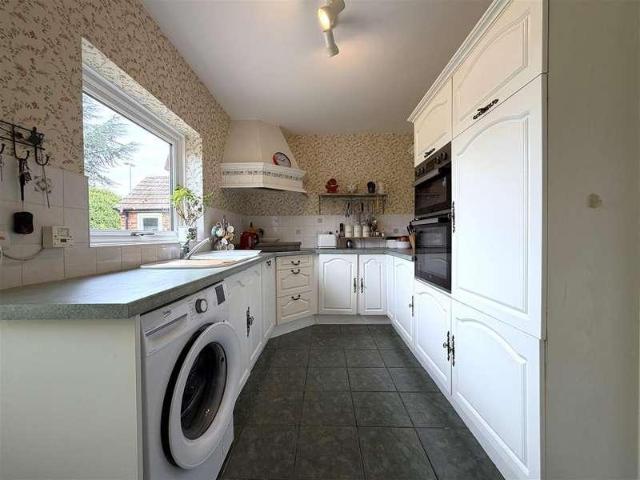 House for sale in Alverton, East Midlands