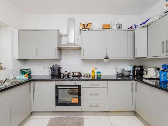House for sale in Gibbonsdown, Barry