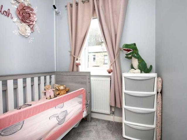 House for sale in Brookfoot, Brighouse