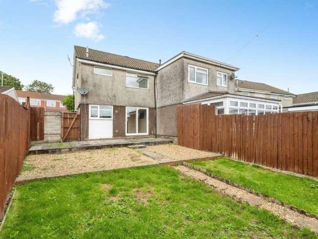 House for sale in Parc Gwernfadog, Ynystawe