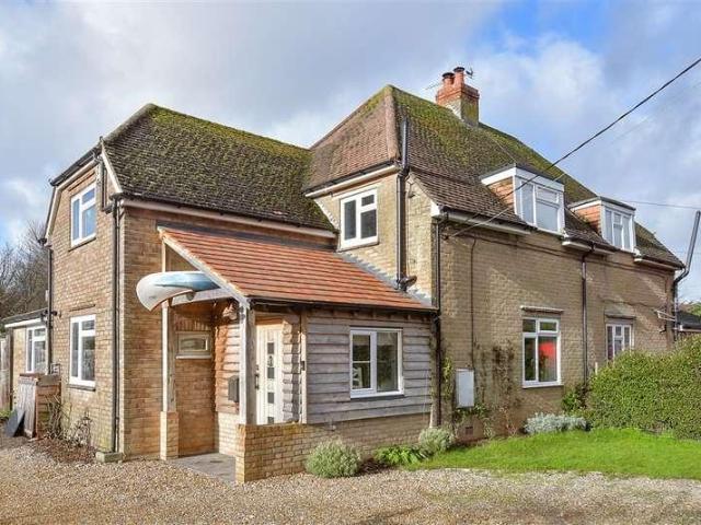 House for sale in Littlecote, West Sussex
