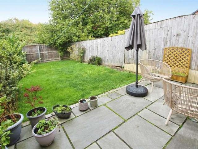 House for sale in Bower's Row, Leeds