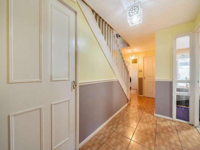 House for sale in London Borough of Lewisham, Lower Sydenham