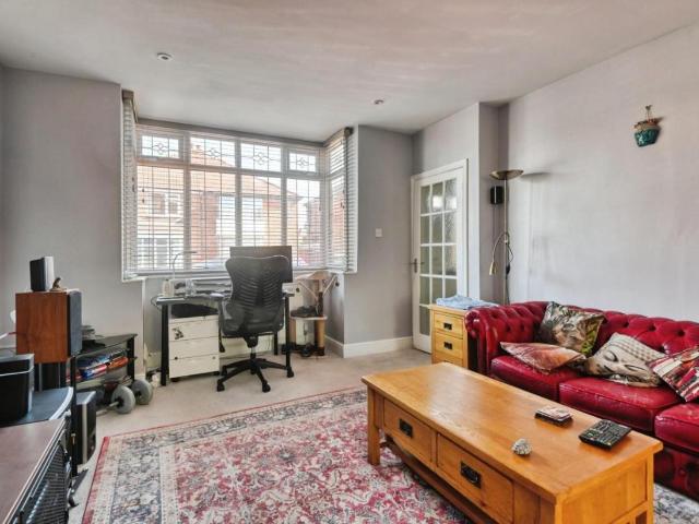 House for sale in Kettlebrook, Staffordshire