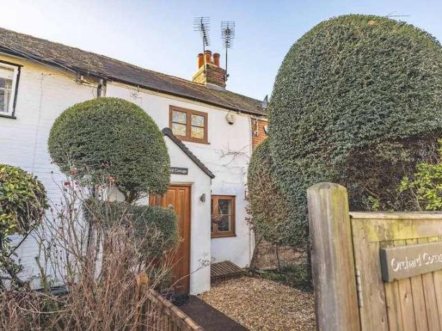 House for sale in Holyport, Bray