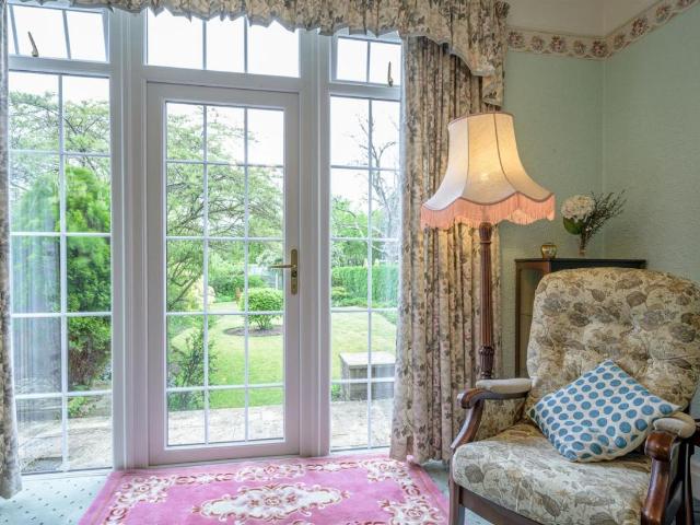 House for sale in Stourbridge, West Midlands