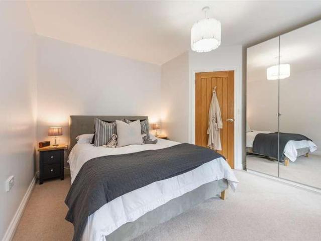 House for sale in Bromsgrove, Worcestershire