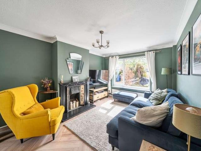 House for sale in The Slade, Oxfordshire