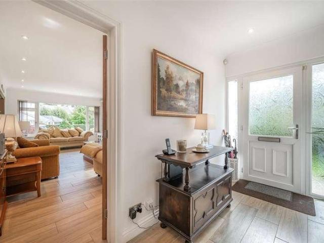 House for sale in Broadsands, Galmpton