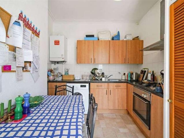 House for sale in Holloway, Greater London