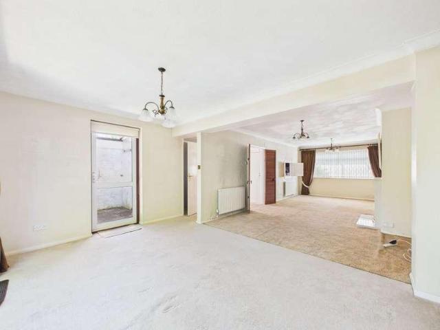 House for sale in Worthing, West Sussex