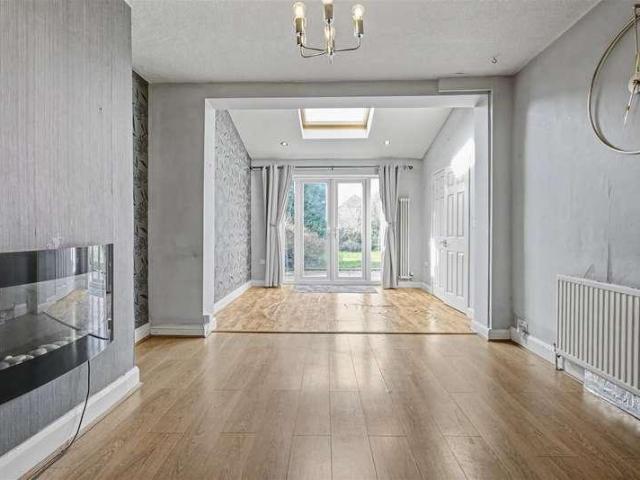 House for sale in Attenborough, East Midlands