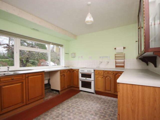 House for sale in Littlecote, West Sussex
