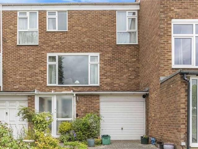 House for sale in Bromley, Hayes