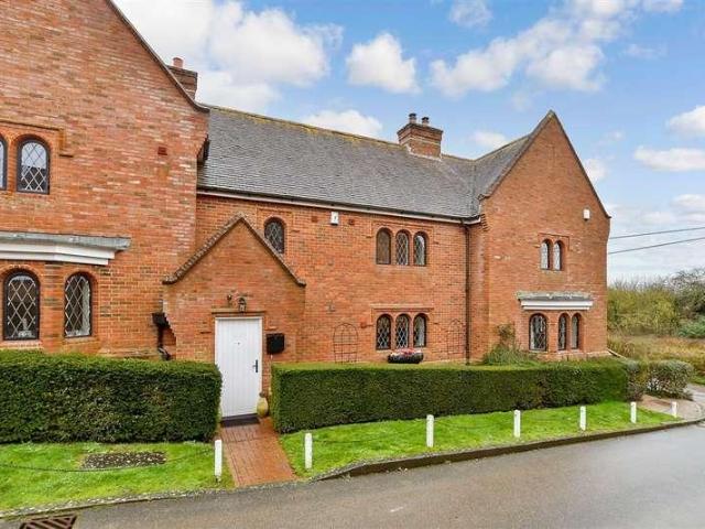 House for sale in Claypits, Ash