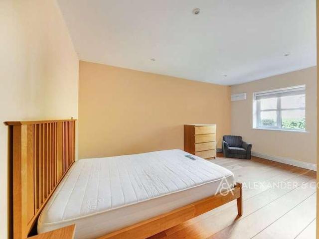House for sale in North Marston, Buckinghamshire