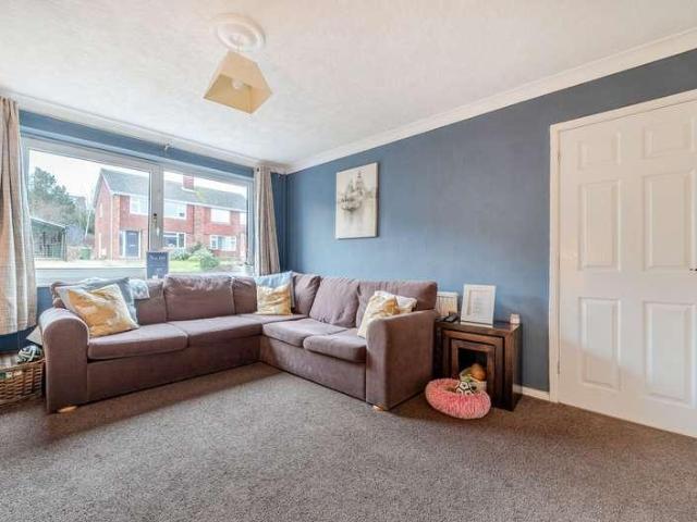 House for sale in Tewkesbury, Pamington