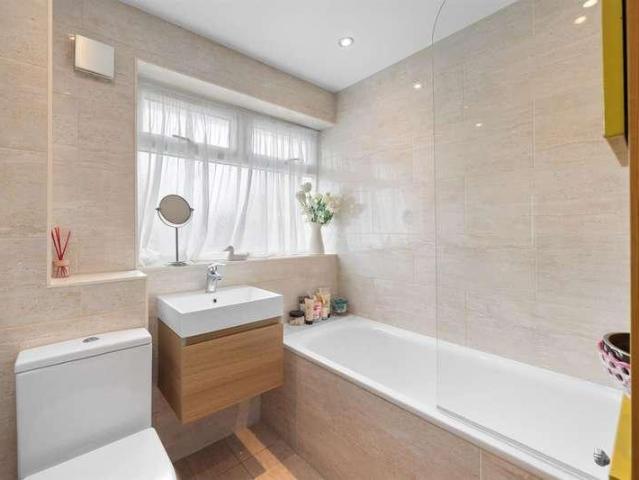 House for sale in Feckenham, City Of Bristol