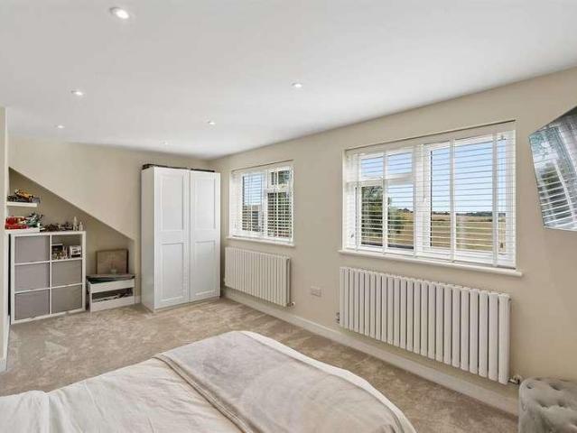 House for sale in The Bridge, Kent