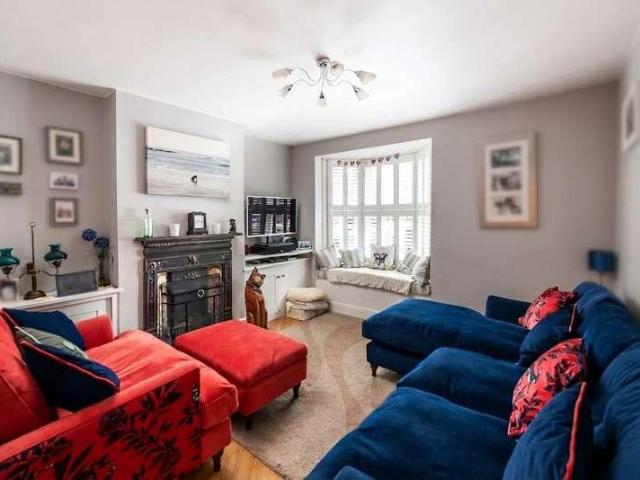 House for sale in Red Hill, Surrey