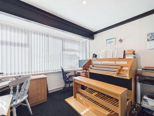 House for sale in Cheadle, Greater Manchester