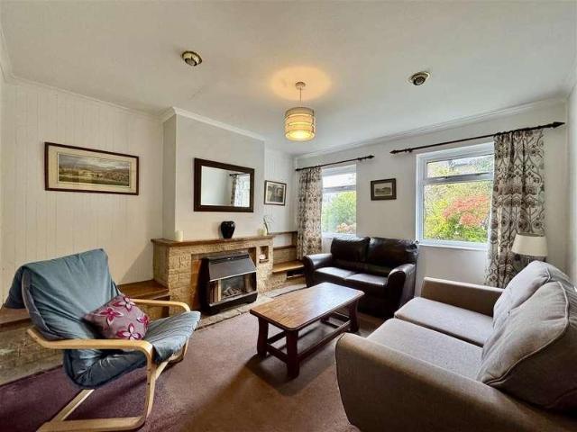 House for sale in Huddersfield, Beaumont Park