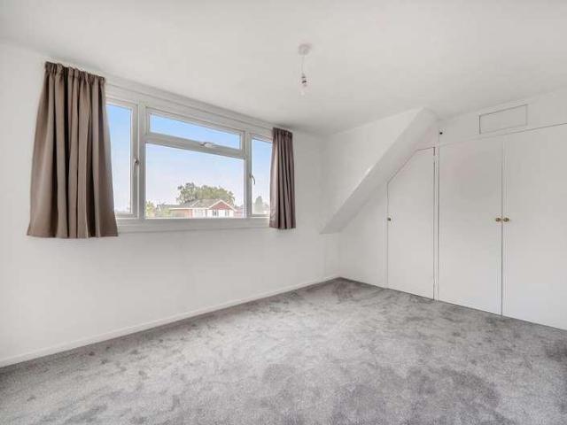 House for sale in Woodley, Wokingham