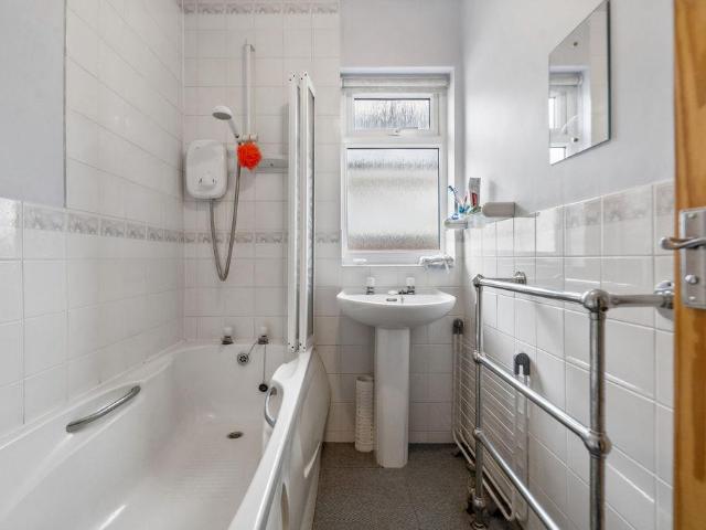House for sale in Lunnon, Buckinghamshire